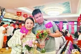 “无户口簿可领证”新规落地直击婚姻登记新变化图片