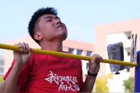 长沙望城：中小学体育老师参加“体育中考”图片