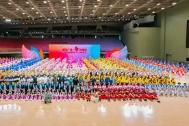 近70万人次观看！福田2024“市民潮艺秀——广场舞展演”举办图片