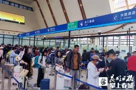 中泰免签一周年，磨憨口岸入境免签泰国籍旅客占比超99%图片