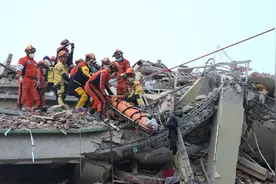 “相当于334颗原子弹爆炸”，缅甸强震已致中国公民遇难，救援进展不容乐观图片