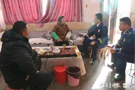 坚守14年的爱！消防员和宇航妈妈的亲情连线图片