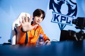 中新电竞对话钎城：让“机会”到来图片