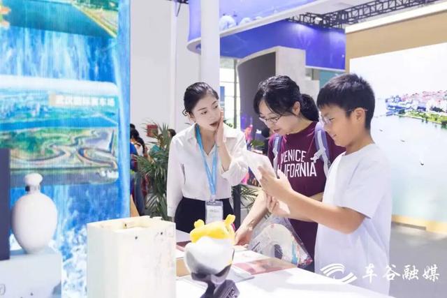 2025中国文化旅游产业博览会举行，武汉经开区展区等你来打卡