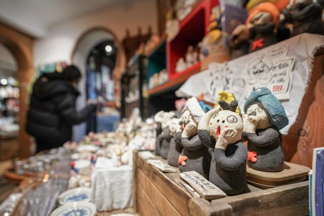 人文经济激活消费新动能|漫步翠湖“文化廊道”：在咖啡飘香中感受人文消费新活力