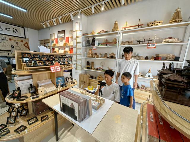 多彩贵州城：让世界看到贵州韵味