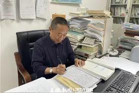 躬耕教坛 强国有我｜贵州基层人民教师：爱生如子 匠心育人图片