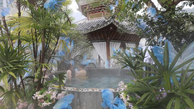 剑河仰阿莎温泉小镇举办首届“金汤节”