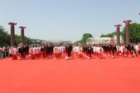 西安市三十四中汉式成人礼：一场穿越千年的青春盛典图片