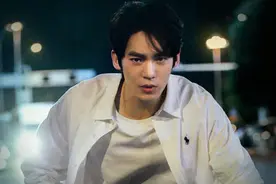 于适、王影璐主演电影《欢迎来到我身边》发布“你怎么才来”预告图片