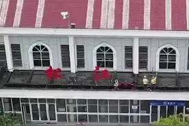 今天起，松江站更名为松江北站，松江南站更名为上海松江站，车票恢复15天预售期图片