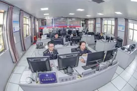 上海海岸电台加强应急演练，为第六届进博会提供水上安全通信保障图片