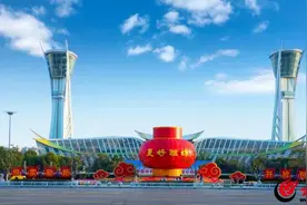 筝鸣时评丨以城市之爱聚时代之光图片