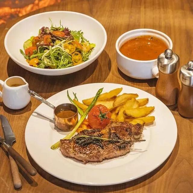 太美了！去北京这里赏“漫山红叶”｜周末京郊微度假