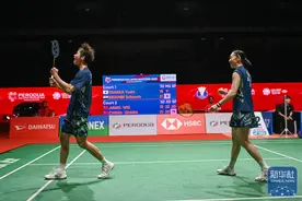羽毛球 ｜ 马来西亚大师赛：蒋振邦/魏雅欣晋级混双决赛图片