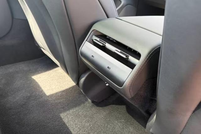 廉价版Model 3在美上市