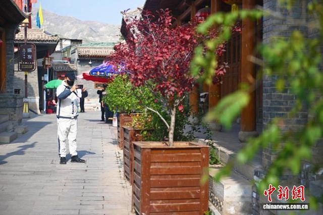 海外华媒探访兰州河口古镇：聆听黄河故事感受古建文化