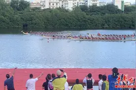 【跨越湖海 石榴花开】湖南龙舟队累计拿下5个二等奖图片
