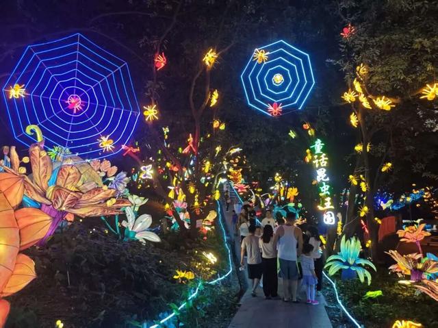双节同庆 乐享三水丨三水千灯之夜梦幻进行中！节目安排+入园提醒请查收！
