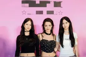 贾静雯女儿、钟丽缇女儿同台亮相！梧桐妹与钟丽缇二女儿张思捷Jaden罕见同框引热议图片