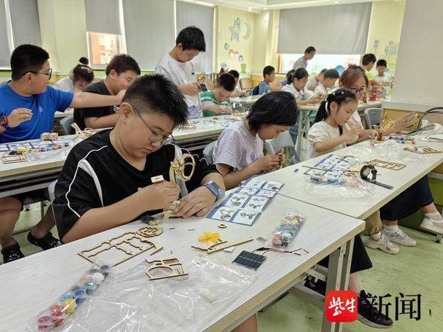 开展太阳能科普活动，引领绿色科技新风尚