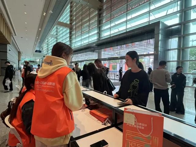 志愿星光闪耀文博盛会