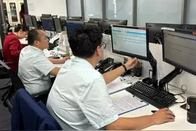 你知道“飞机收纳员”吗？飞机上的人和货咋摆，他们说了算图片