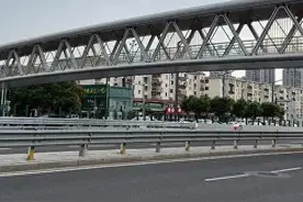 广渠快速路跨线天桥电梯何时启用？有好消息了！图片