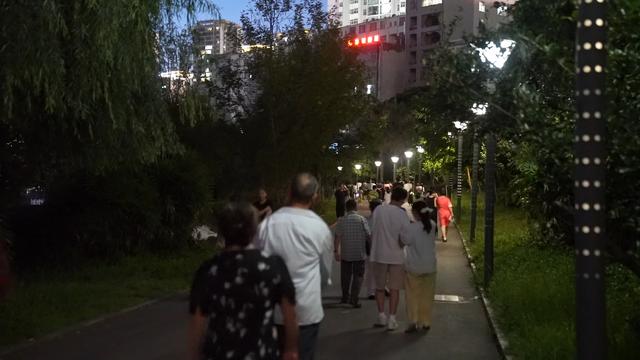 盘州：清凉夏夜，避暑经济火热出圈