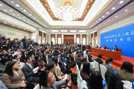 做好审议发言，代表们也可高质量履职 | 两会观察图片