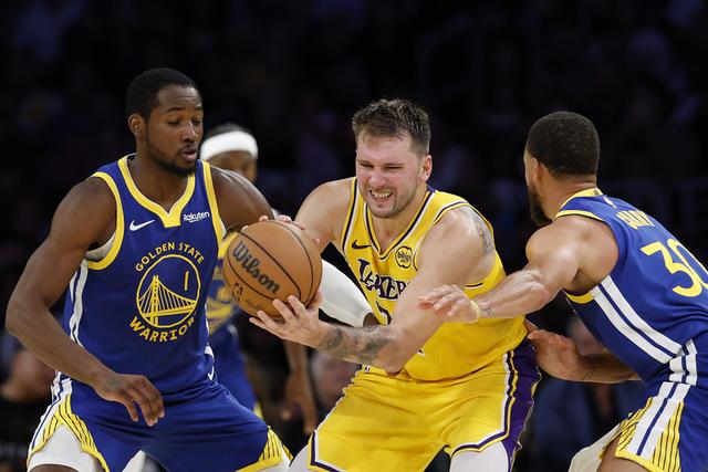 为什么NBA各队要对勇士心存忌惮