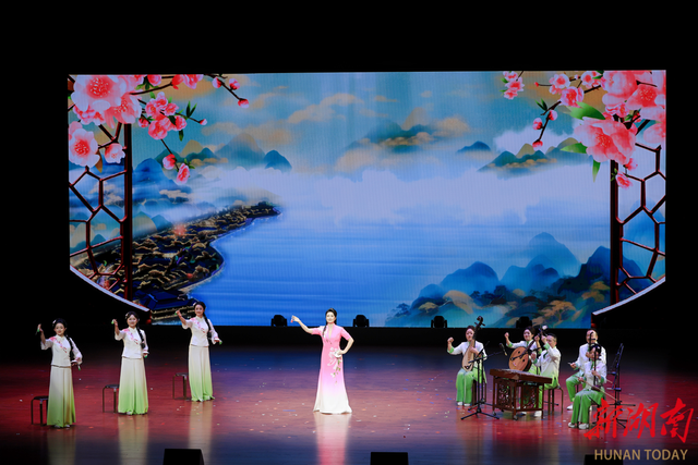 新晋“群星奖”作品展演、“湘超”超好玩，今年的“欢乐潇湘”有点潮