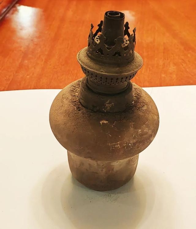 中国第一个徒步重走长征路壮举经济日报记者罗开富当“媒人”——“半条被子”红色记忆湖南浙江喜联姻