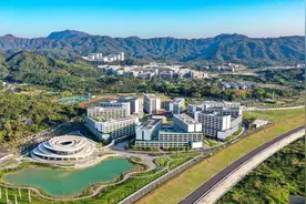 北师港浸大外国教师在中国开启新生活图片