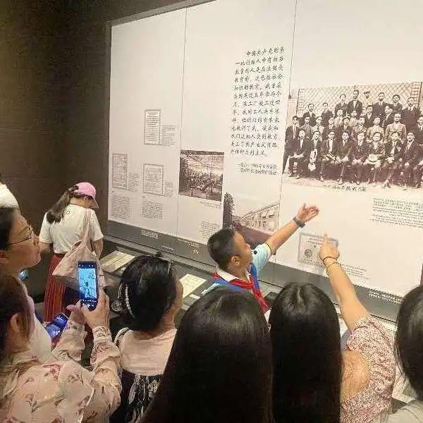 公告丨纪念邓小平同志诞辰121周年活动公告