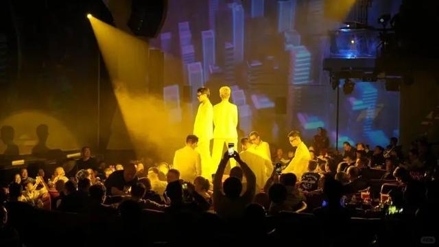 解锁 “娱”乐新体验 芙蓉区承包你的日夜快乐清单