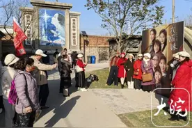 淮南九龙岗《六姊妹》拍摄地成网红打卡点，游客可以免费品尝当地小吃图片