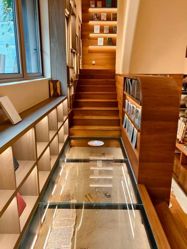 在杭州街头C位出道！最近这几个地方有点热闹，你去打卡了吗