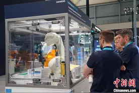 从2025年汉诺威工博会看AI工业应用图片