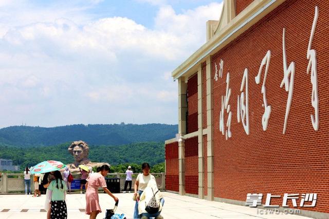 组图｜打卡长沙 热情高涨