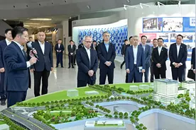 岑浩辉考察横琴粤澳深合区，希望更多澳门公务员到深合区工作视频封面
