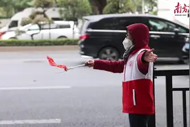 广州电动自行车“限行”一周效果如何？他们有话说视频封面