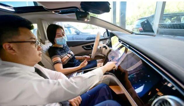 新能源车企加速「内卷」，能让产品更安全吗？