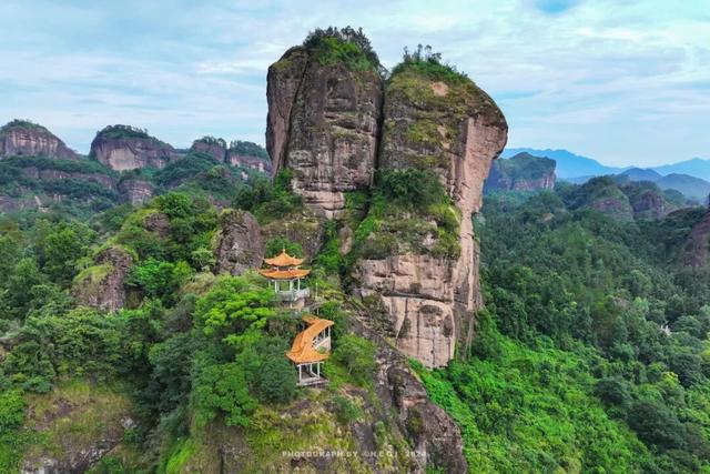 找到了！《异人之下》里囚禁老天师的亭子，就在龙虎山迎仙台！