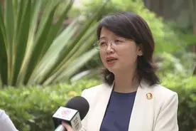 落马贪官出镜忏悔，“我把她变成我的钱袋子”......图片