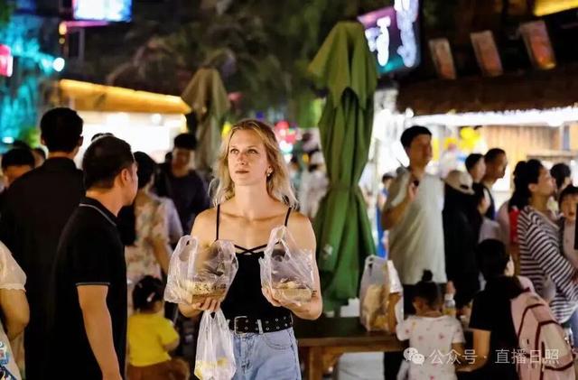 东港欢迎您！一起嗨起来！