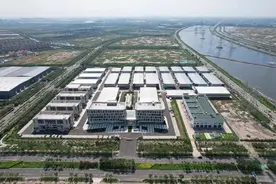 打造生态样板示范园区丨中铁十局八公司首个“家门口”项目竣工图片