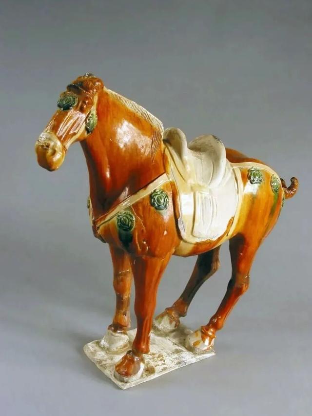 走进辽宁文博场馆，一马越千年！