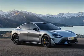 小米SU7 Ultra租车单日价高达万元！预计一年能回本图片