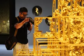 如何让青铜时代的光辉照进现代文明  走进朱炳仁的未泯“铜”心图片